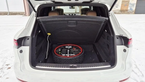 Внедорожник Porsche Cayenne 2018 года, 7450000 рублей, Красноярск