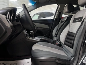 Седан Chevrolet Cruze 2012 года, 755000 рублей, Ачинск