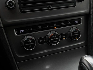 Хетчбэк Volkswagen Golf 2014 года, 1275000 рублей, Краснодар