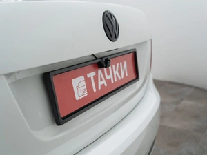 Седан Volkswagen Polo 2016 года, 1050000 рублей, Красноярск