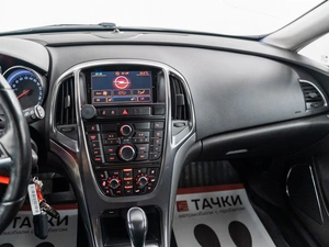 Хетчбэк Opel Astra 2012 года, 825000 рублей, Красноярск