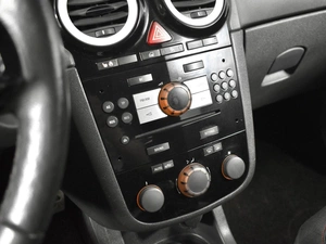 Хетчбэк Opel Corsa 2011 года, 528200 рублей, Казань