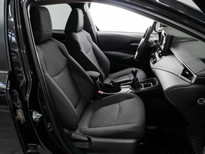 Седан Toyota Corolla 2019 года, 1549771 рублей, Тюмень