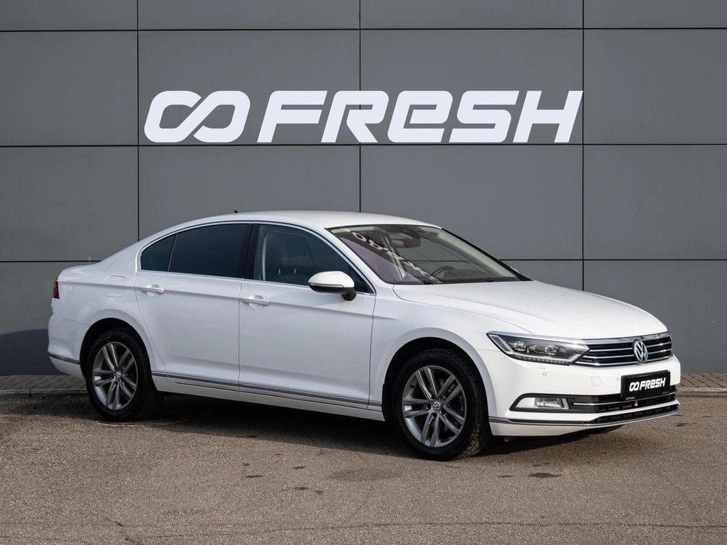 Седан Volkswagen Passat 2019 года, 2545000 рублей, Краснодар