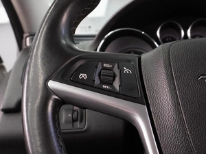 Седан Opel Insignia 2011 года, 999000 рублей, Воронеж