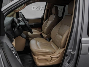 Минивэн Hyundai H-1 2015 года, 2300000 рублей, Волгоград