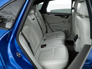 Внедорожник Porsche Macan S 2015 года, 3698999 рублей, Москва
