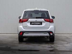 Внедорожник Mitsubishi Outlander 2021 года, 2395000 рублей, Краснодар