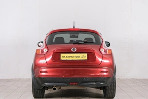 Внедорожник Nissan Juke 2011 года, 989000 рублей, Красноярск