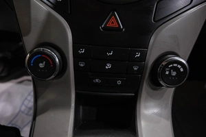 Седан Chevrolet Cruze 2010 года, 699000 рублей, Новокузнецк