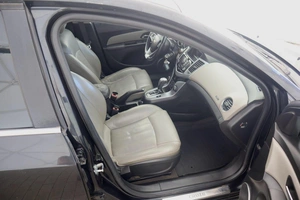 Хэтчбек Chevrolet Cruze 2011 года, 870000 рублей, Орёл