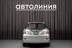 Универсал Honda Fit Shuttle 2012 года, 999000 рублей, Красноярск