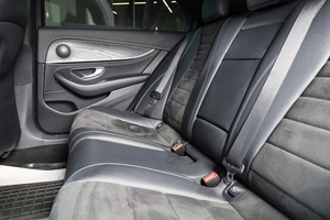 Седан Mercedes-benz E-класс 2017 года, 2799000 рублей, Новосибирск