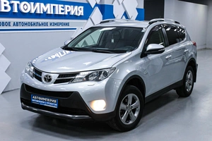 Внедорожник Toyota RAV4 2015 года, 2018000 рублей, Солонцы