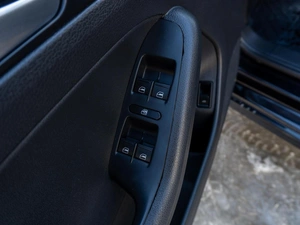 Седан Volkswagen Jetta 2012 года, 1199000 рублей, Саратов