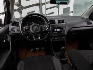 Седан Volkswagen Polo 2018 года, 1390000 рублей, Краснодар