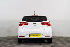 Хетчбэк Kia Rio 2013 года, 999000 рублей, Сургут