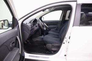 Седан Renault Logan 2020 года, 1070000 рублей, Брянск