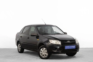 Седан ВАЗ (LADA) Granta 2017 года, 399000 рублей, Барнаул