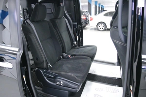 Минивэн Toyota Esquire 2018 года, 2348000 рублей, Солонцы
