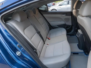 Седан Hyundai Elantra 2020 года, 1699000 рублей, Саратов