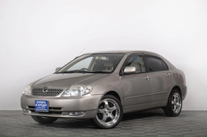 Седан Toyota Corolla 2004 года, 659000 рублей, Томск