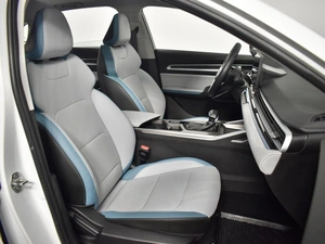 Седан Geely Emgrand 2023 года, 1724200 рублей, Казань