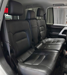 Внедорожник Toyota Land Cruiser 2019 года, 7277000 рублей, Красноярск
