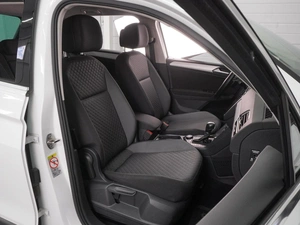 Внедорожник Volkswagen Tiguan 2017 года, 2329000 рублей, Воронеж