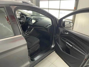Внедорожник Ford Kuga 2017 года, 1400000 рублей, Смоленск