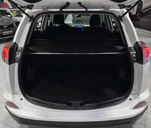 Внедорожник Toyota RAV4 2018 года, 2380000 рублей, Красноярск
