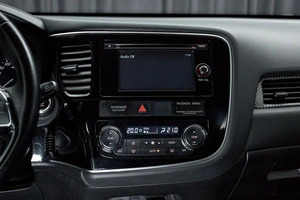 Внедорожник Mitsubishi Outlander 2015 года, 1649000 рублей, Красноярск