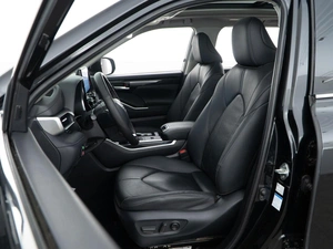 Внедорожник Toyota Highlander 2021 года, 4298055 рублей, Москва