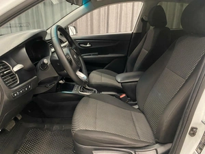 Седан Kia Rio 2020 года, 960000 рублей, Красноярск