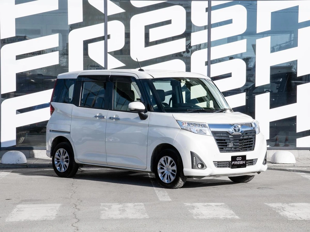 Минивэн Toyota Roomy 2017 года, 940000 рублей, Краснодар