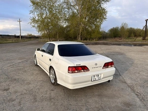 Седан Toyota Cresta 1999 года, 600000 рублей, Ачинск