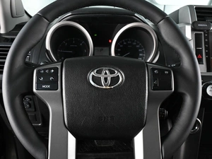 Внедорожник Toyota Land Cruiser Prado 2014 года, 3299000 рублей, Аксай