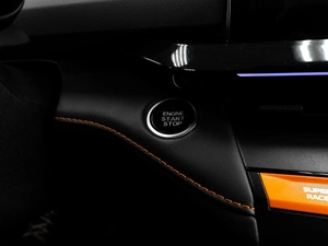 Лифтбек Changan UNI-V 2023 года, 2399000 рублей, Тюмень