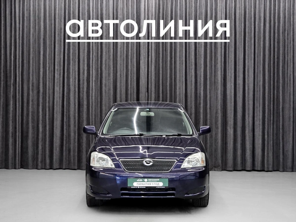 Хетчбэк Toyota Corolla 2002 года, 579000 рублей, Красноярск