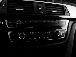 Седан BMW 3 серия 2018 года, 2399000 рублей, Тюмень