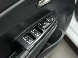 Седан Kia Rio 2019 года, 1197000 рублей, Красноярск