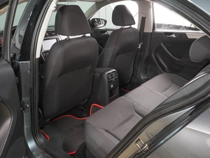 Седан Volkswagen Jetta 2011 года, 829000 рублей, Воронеж