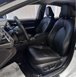 Седан Toyota Camry 2021 года, 2770000 рублей, Красноярск