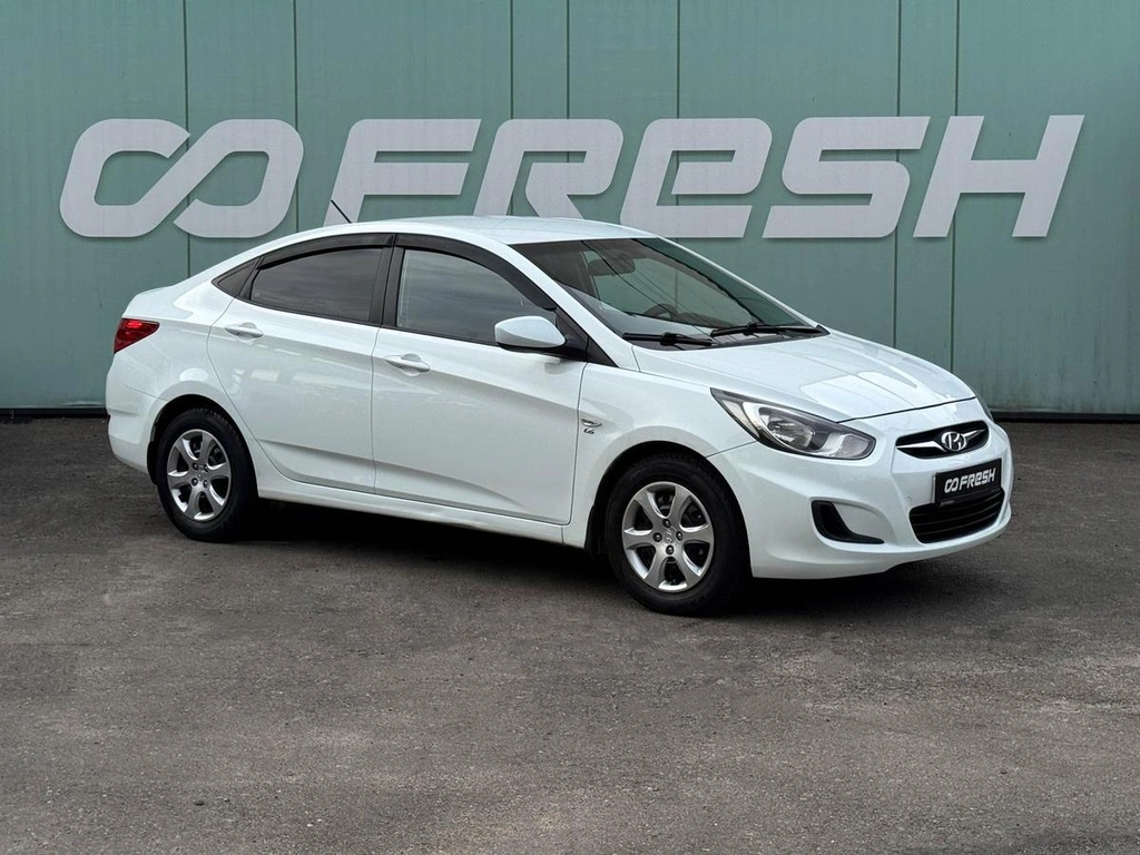 Седан Hyundai Solaris 2014 года, 819000 рублей, Кропоткин