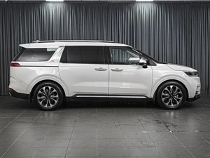 Минивэн Kia Carnival 2021 года, 3899000 рублей, Ставрополь
