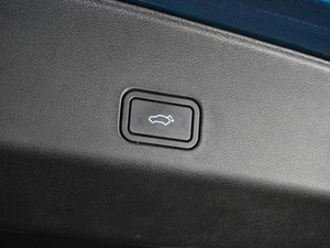 Внедорожник Geely Monjaro 2023 года, 3199000 рублей, Воронеж