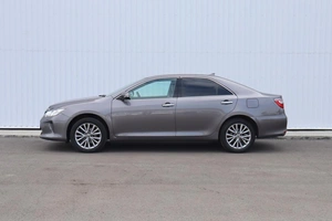 Седан Toyota Camry 2015 года, 2250000 рублей, Клинцы