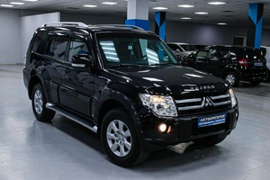 Внедорожник Mitsubishi Pajero 2011 года, 1848000 рублей, Солонцы