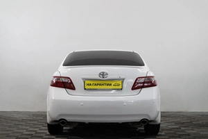Седан Toyota Camry 2007 года, 1089000 рублей, Сургут