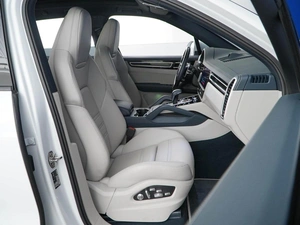 Внедорожник Porsche Cayenne 2019 года, 6599077 рублей, Москва